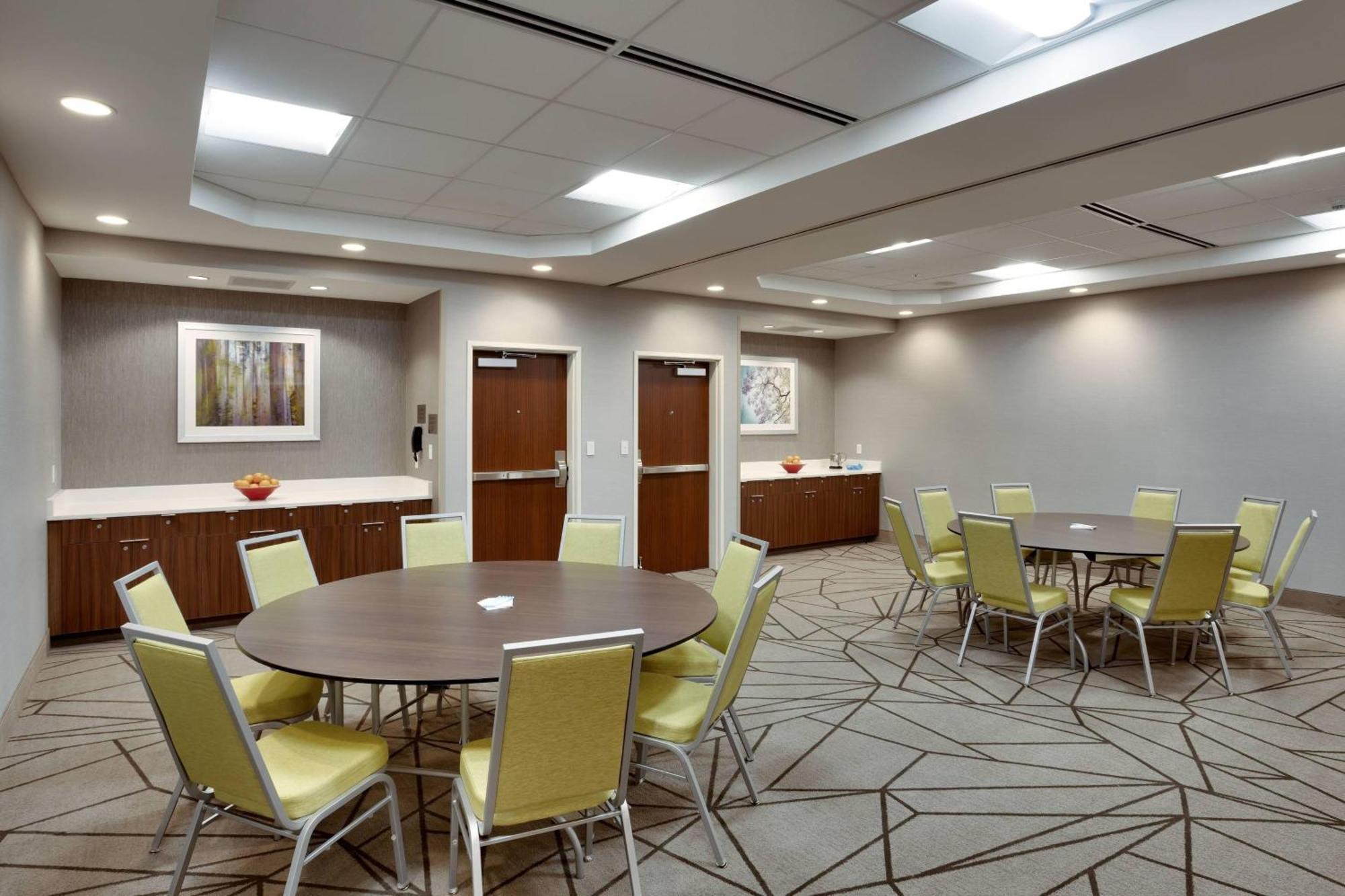 Fairfield Inn & Suites By Marriott Springfield North Экстерьер фото