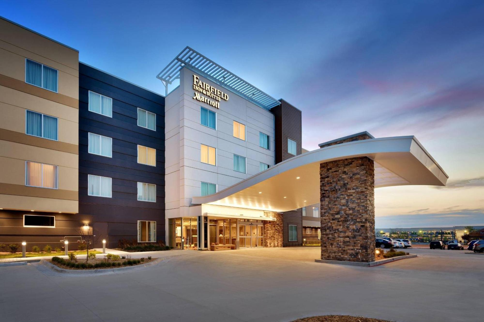 Fairfield Inn & Suites By Marriott Springfield North Экстерьер фото
